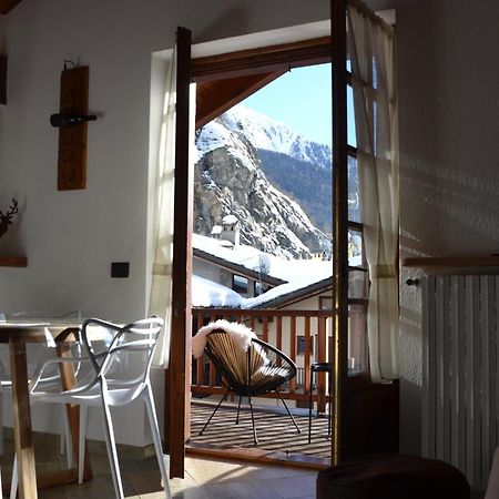 Chalet Mont Blanc De Курмайор Екстериор снимка